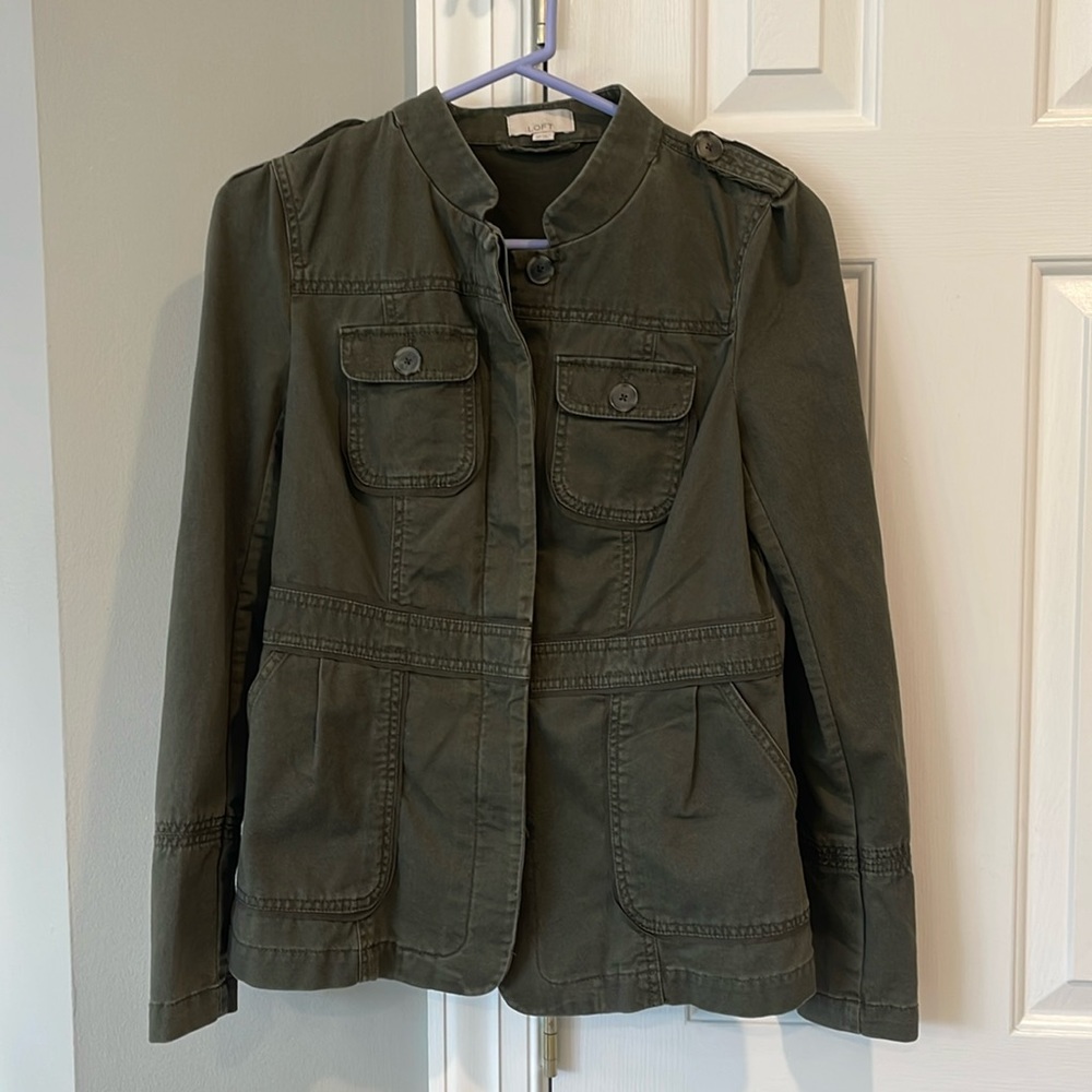 Loft Size XS Army Green Jacket, new